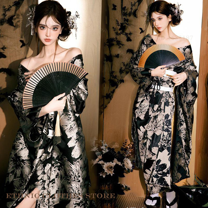 ثوب كيمونو ياباني تقليدي كوسبل - مراجعة Ethnic Fashion Photography وسعره