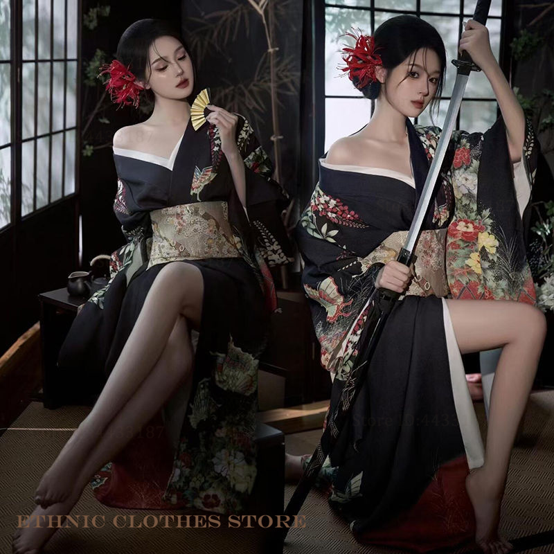 ثوب كيمونو ياباني تقليدي كوسبل - مراجعة Ethnic Fashion Photography وسعره